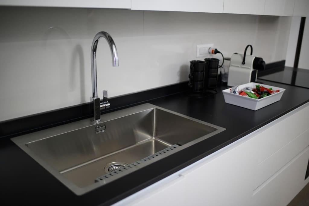 Matilde'S Flat Lägenhet Milazzo Exteriör bild
