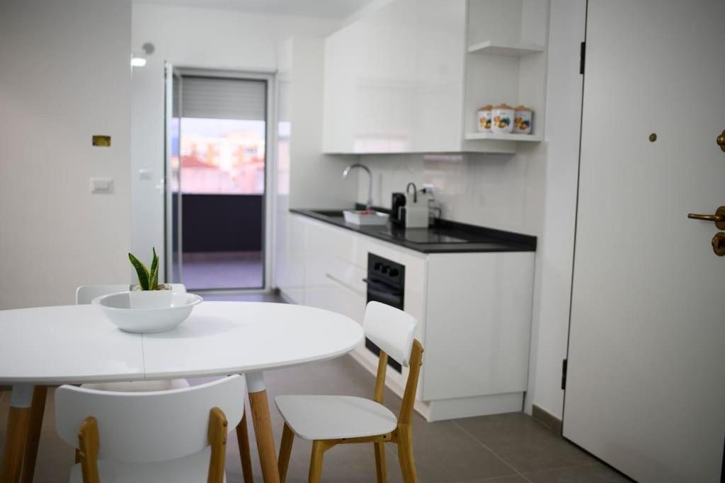 Matilde'S Flat Lägenhet Milazzo Exteriör bild