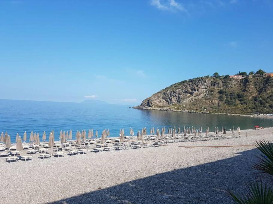 Matilde'S Flat Lägenhet Milazzo Exteriör bild