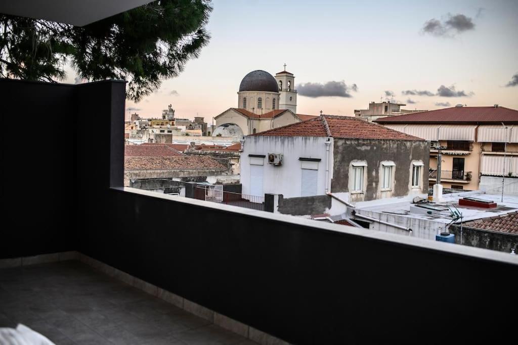 Matilde'S Flat Lägenhet Milazzo Exteriör bild